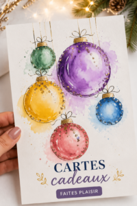 Une belle sélection de cartes cadeaux colorées sur une table