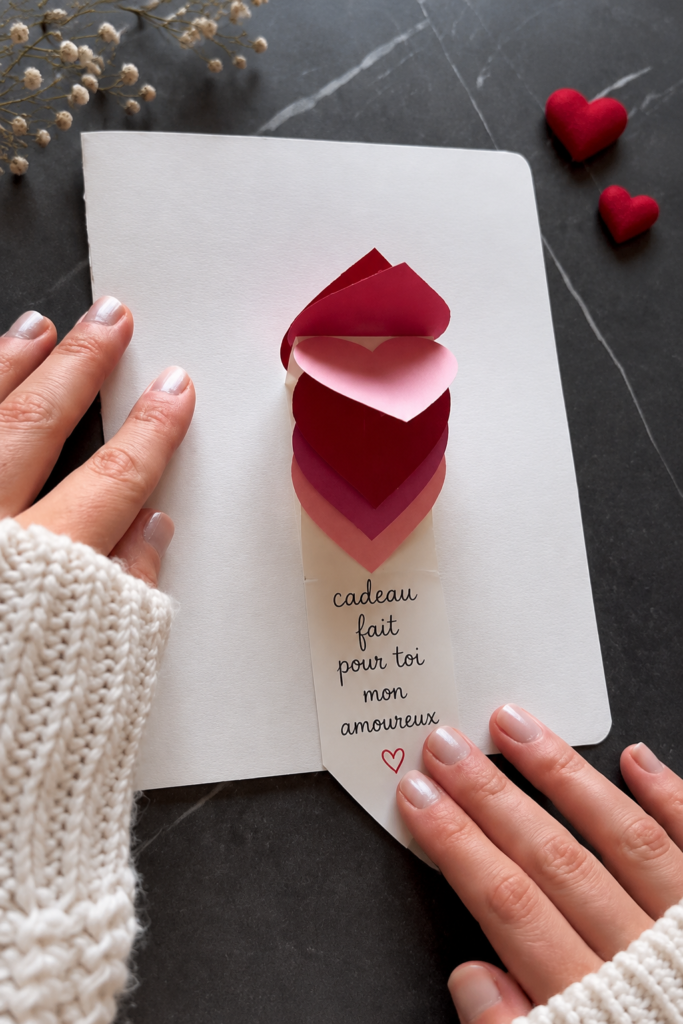Un joli cadeau fait maison inspiré par l'amour, parfait pour un copain.